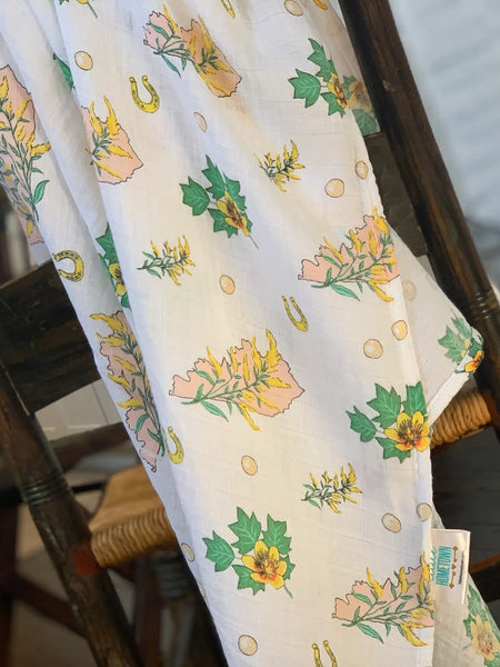 Kentucky Baby Swaddle Blanket (Floral)