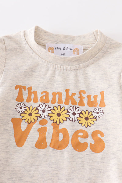 Thankful Vibes Top